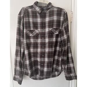 Field And Stream Men’s Medium Long Sleeve Flannel Button Up Shirt